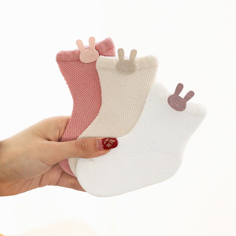 Dünne Babysocken aus Baumwolle